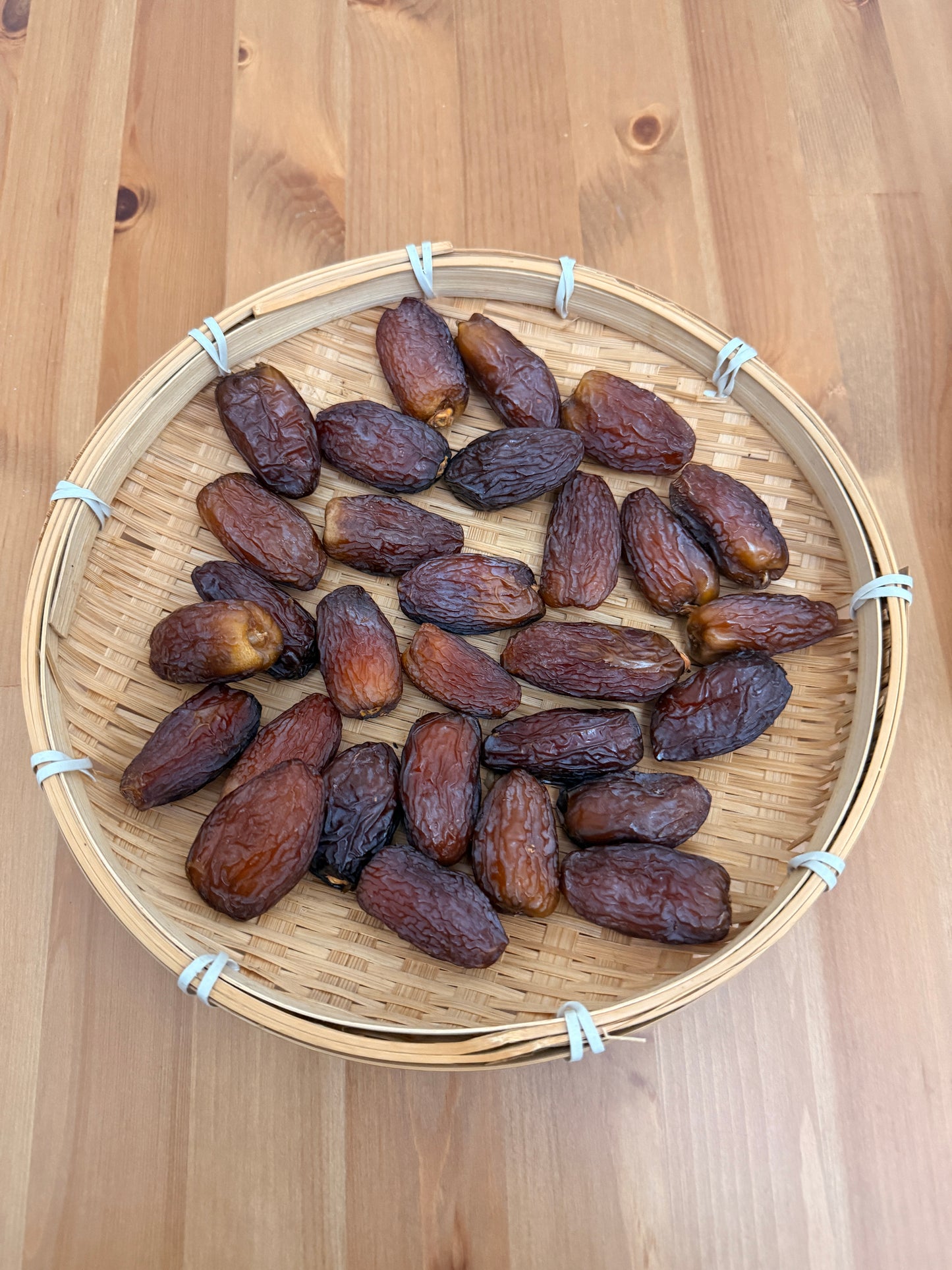 Premium Fresh Medjool Dates Saudi Arabia