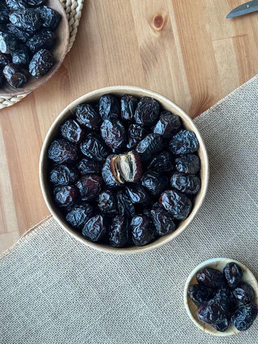 Premium Ajwa Dates from Madinah – Soft & Nutrient-Rich