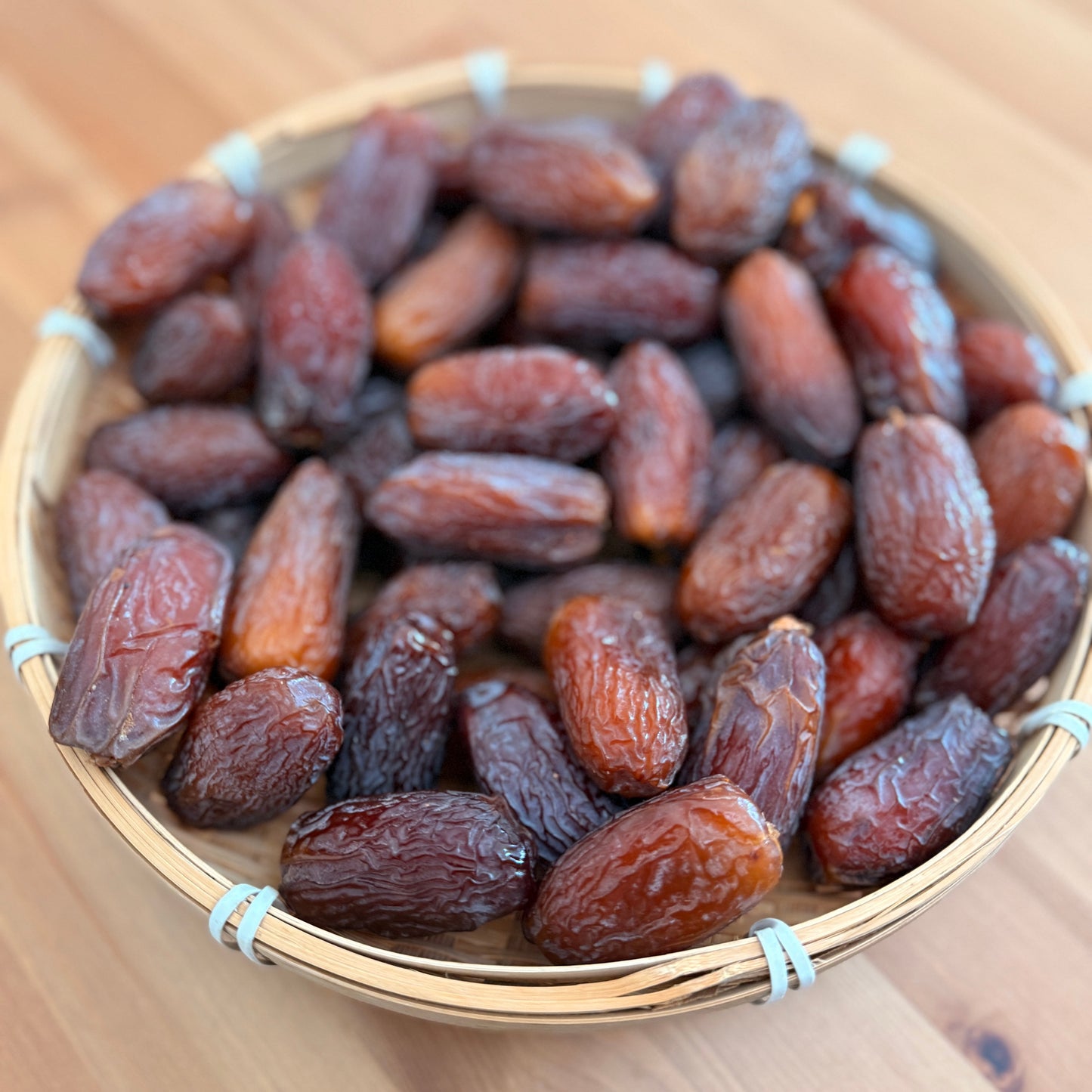 Premium Fresh Medjool Dates Saudi Arabia