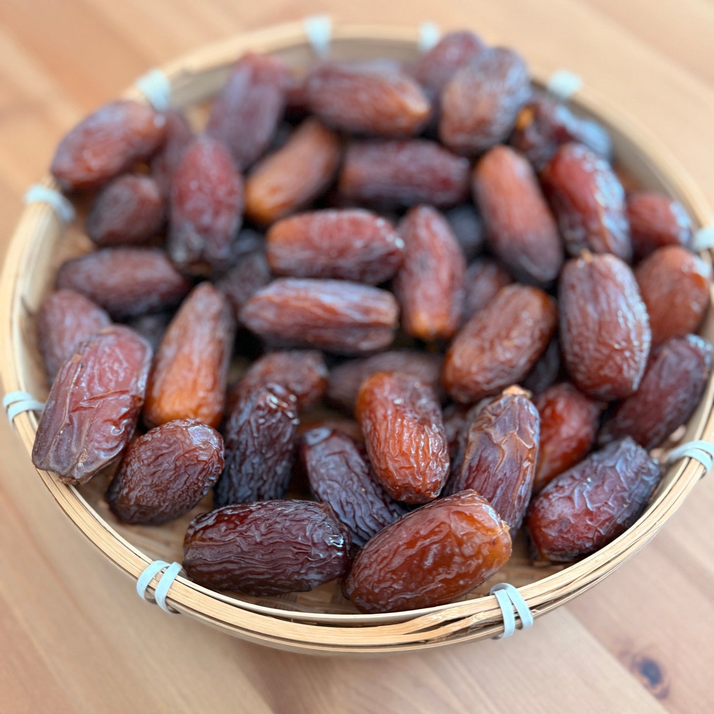 Premium Fresh Medjool Dates Saudi Arabia