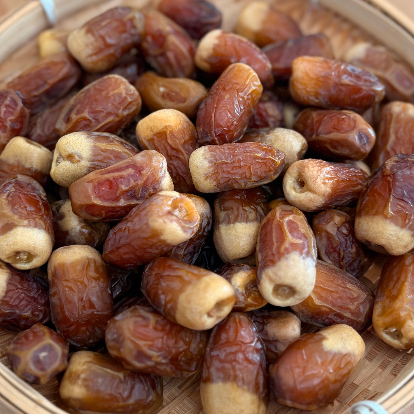 1 Kg Sugai Dates Premium Saudi Arabia