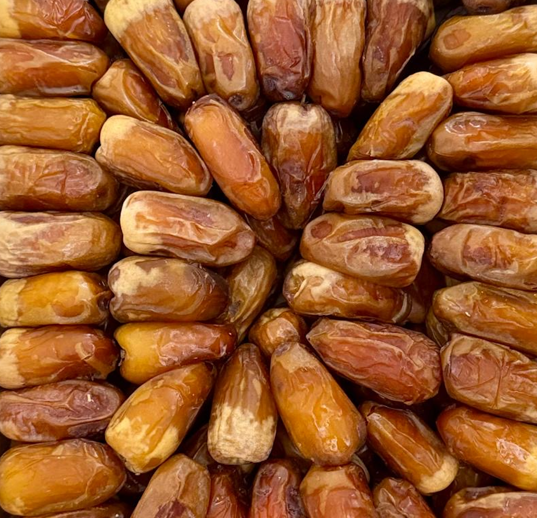 Saudi Premium Sugai Rutab Dates 1 Kg – New Season Harvest 2025 | Naturally Sweet & Caramel-Soft Fresh Dates
